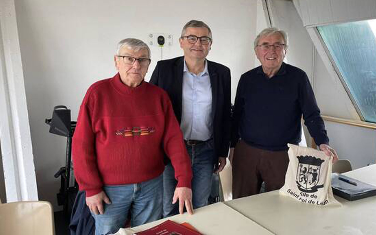 Saint-Pol-de-Léon. Départs chez les pêcheurs plaisanciers de Pempoul